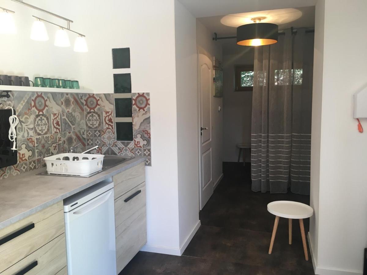 Szelrozsa Apartmanhaz Velence Buitenkant foto
